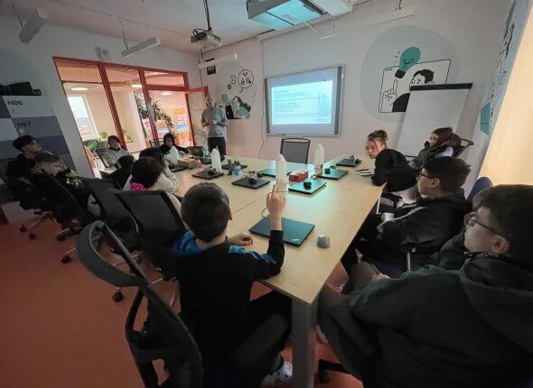 CyberShield, Cristian Iosub, Ana și Copiii, curs, cybersecurity, prevenire